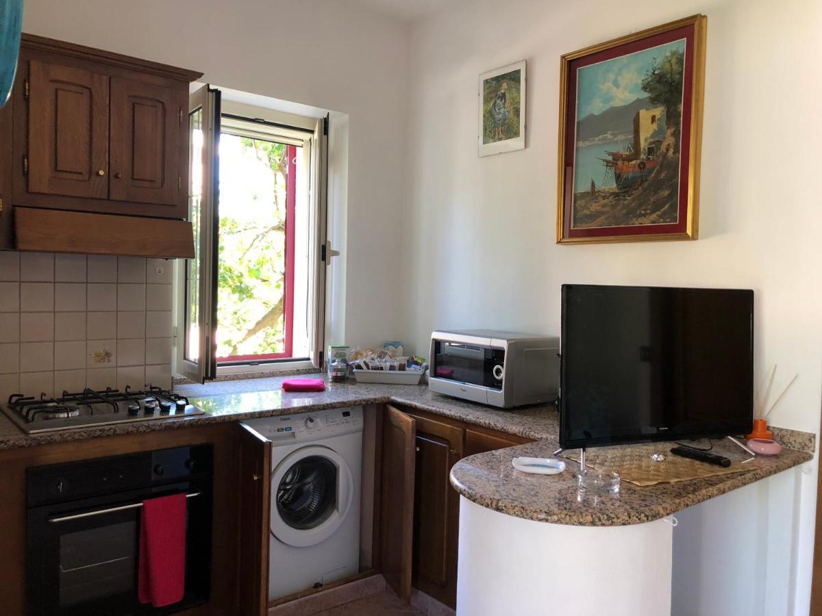 Appartamento In Villa Andreina Orosei Exterior photo