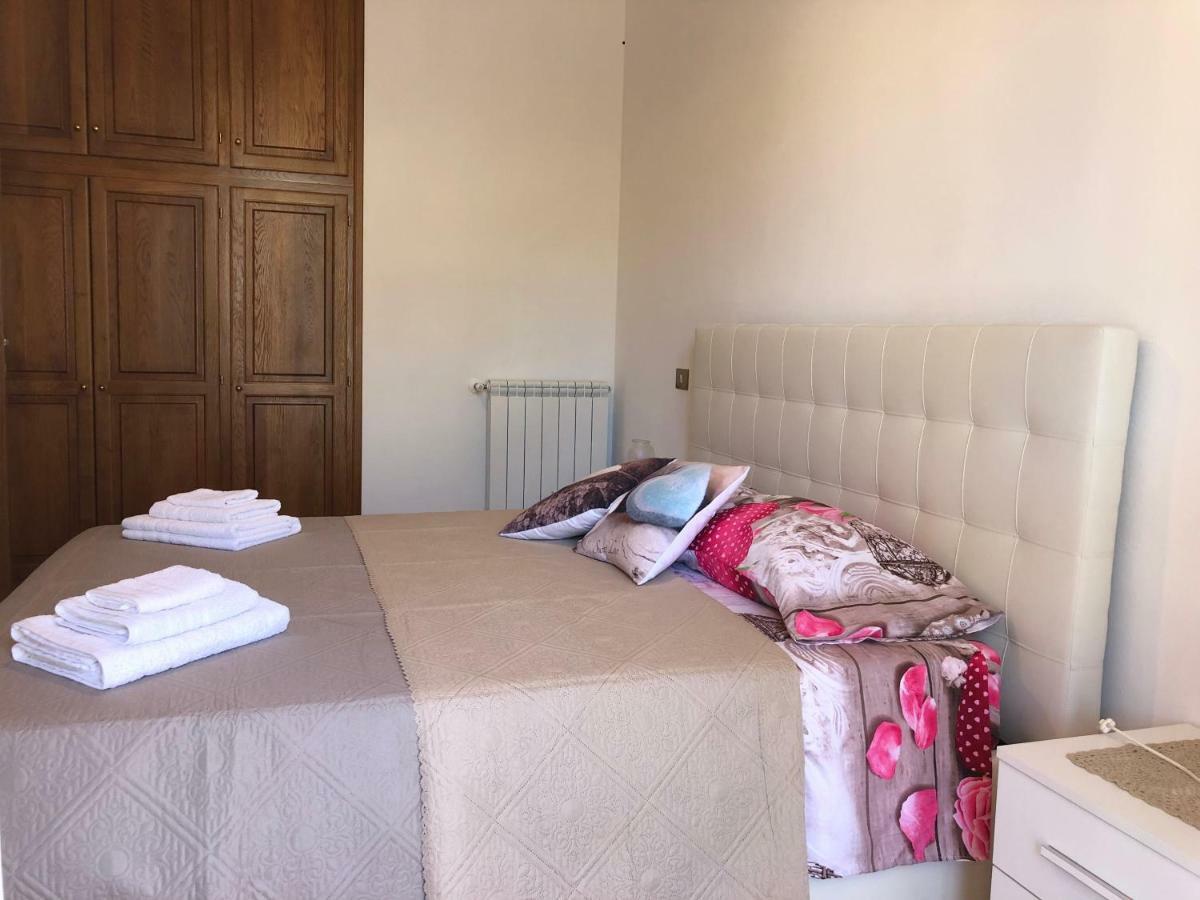 Appartamento In Villa Andreina Orosei Exterior photo